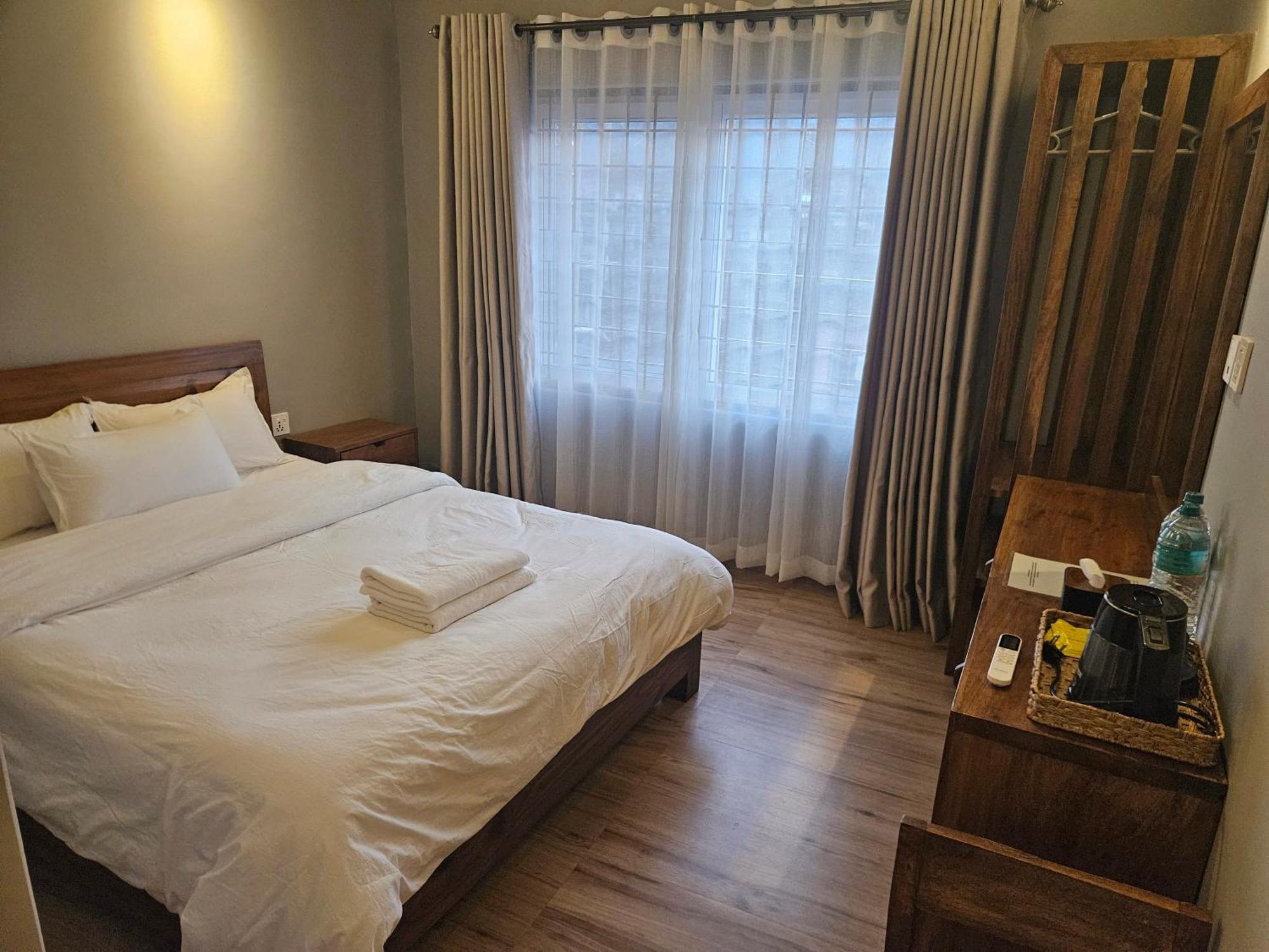 ホテル ブロッサム ポカラ 部屋 写真